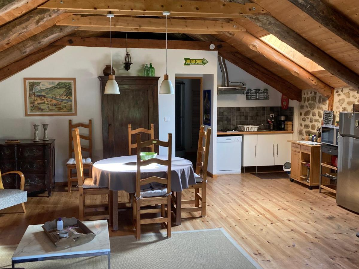 Apartamento La Bonbonniere Le Chambon-sur-Lignon Exterior foto